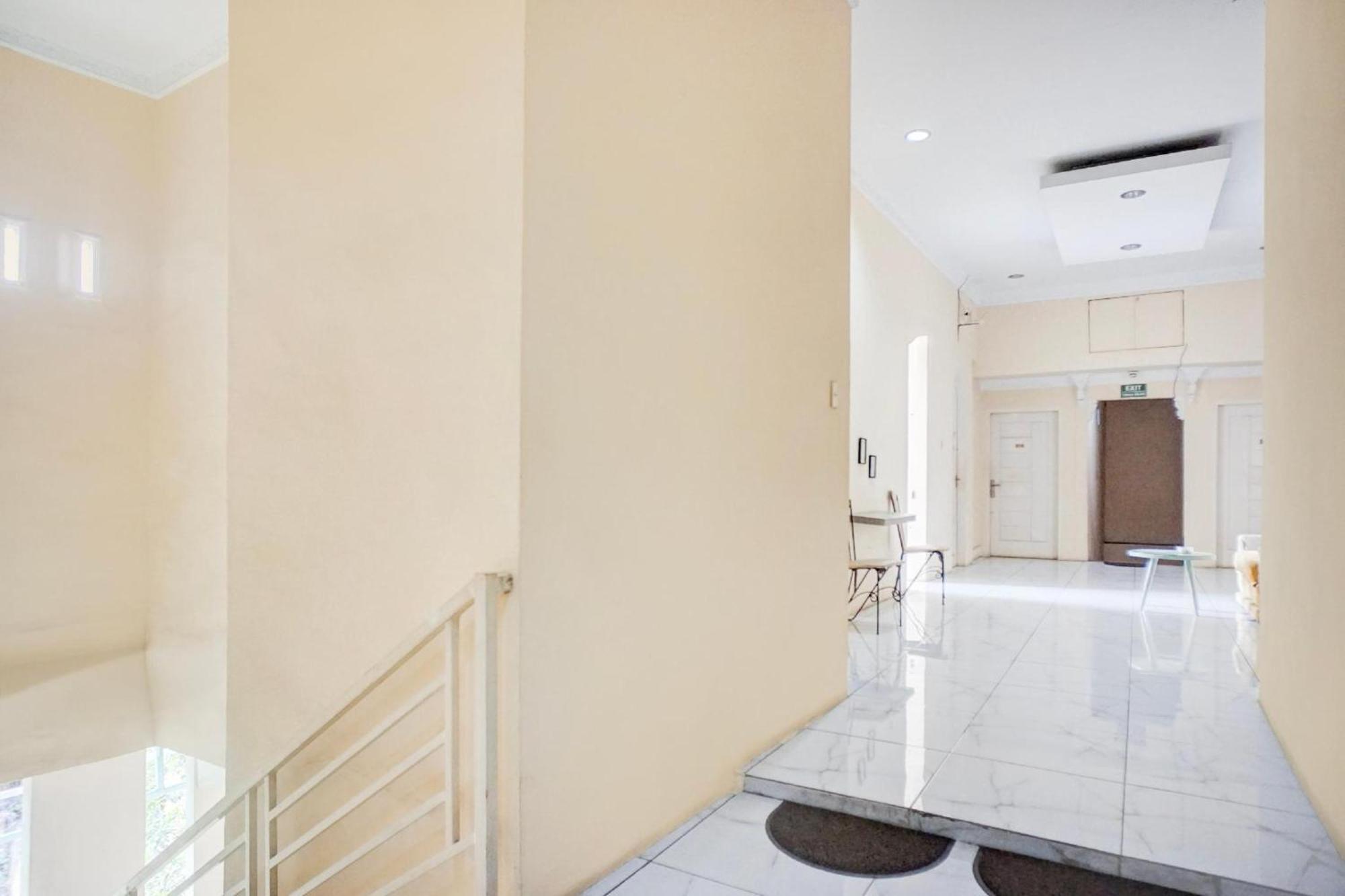 Hotel O Medan City Near Lapangan Benteng Formerly Ralica Residence Exterior foto